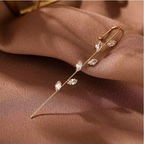 Ear Cuff Rhinestone Leaf Design Earrings Gold Tone Festival - Picture 2 of 5